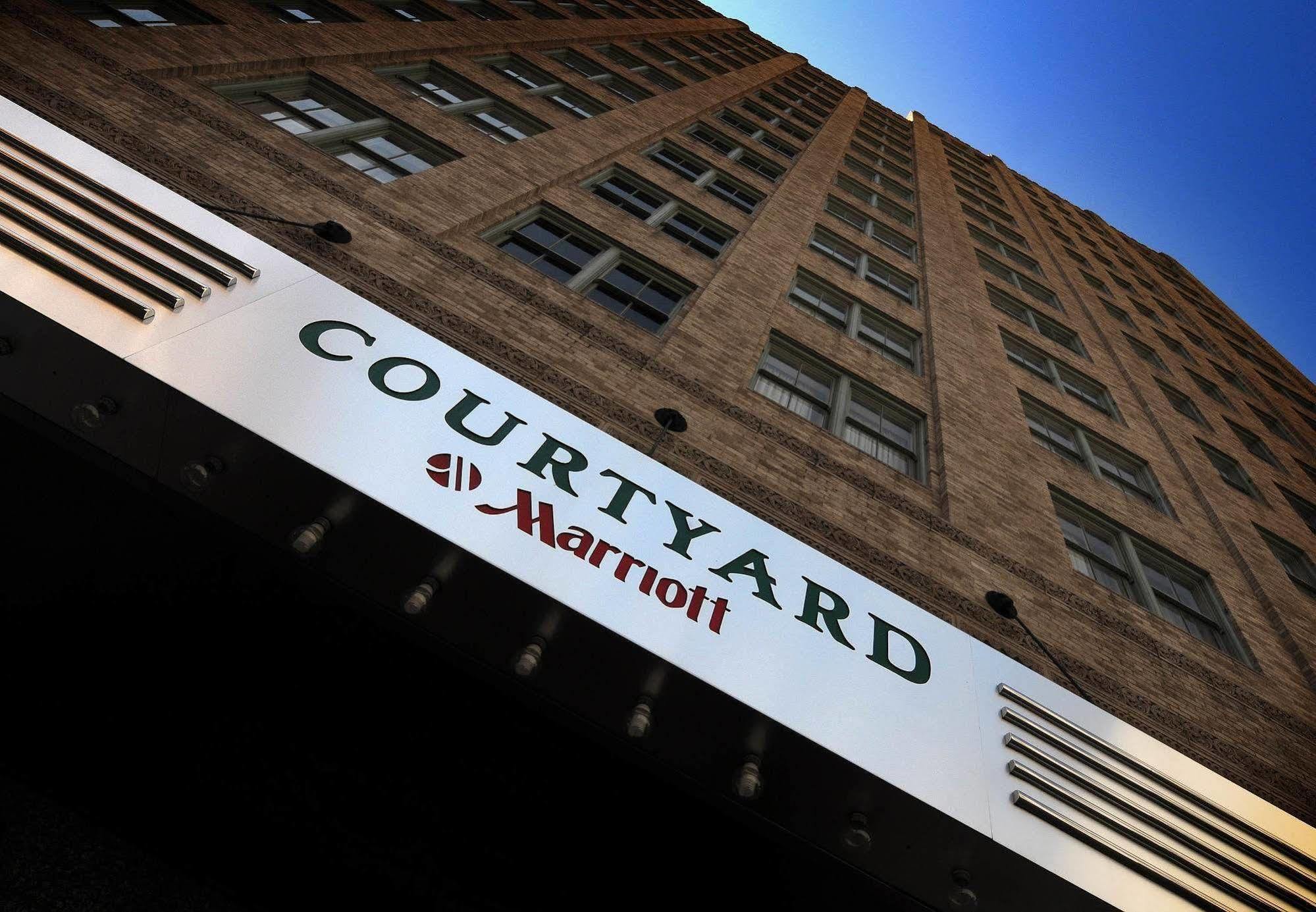 Courtyard Fort Worth Downtown/Blackstone Екстер'єр фото